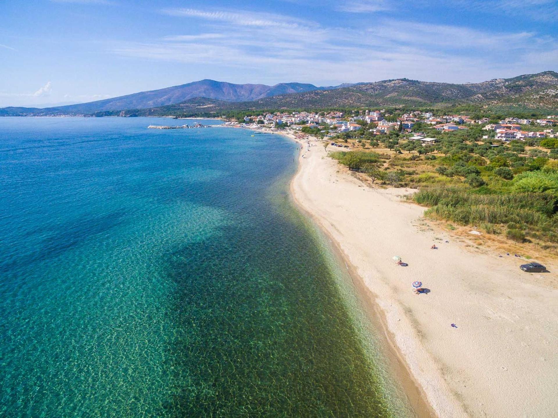 Opalium Beach Front Suites Потос Екстериор снимка